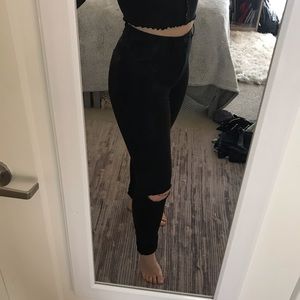 URBAN OUTFITTERS- BDG black high waisted skinnys